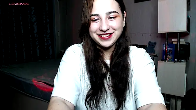 erica  mills online show from November 1, 2025, 9:28 pm