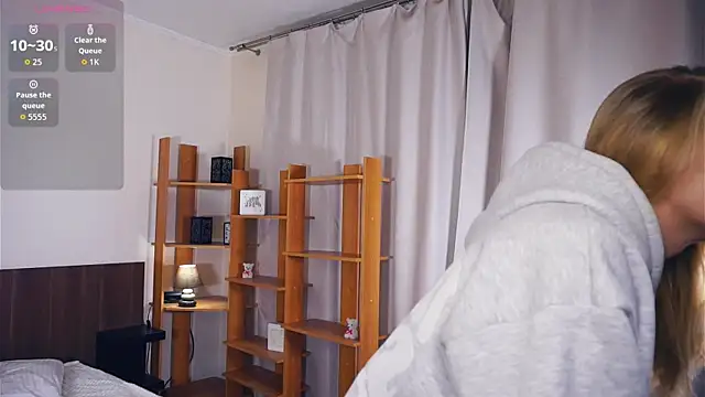 DierdreJacobsohn online show from January 7, 2026, 7:22 am