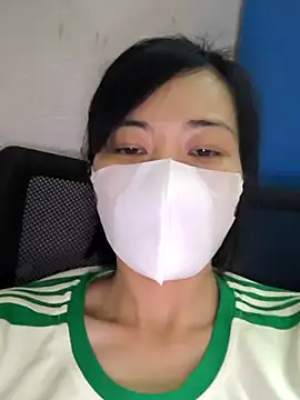 Agine222 online show from November 1, 2025, 5:20 am