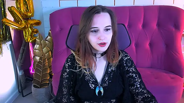 IreneBailey online show from November 7, 2025, 9:09 am