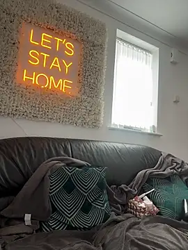 kennedylorel online show from March 13, 2026, 1:51 pm