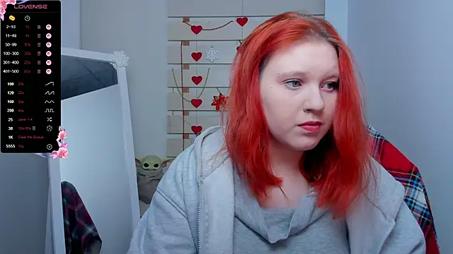 Snapshot of FoxPlayXX chatting on February 4, 2026, 7:20 pm FoxPlayXX online show from February 4, 2026, 7:20 pm