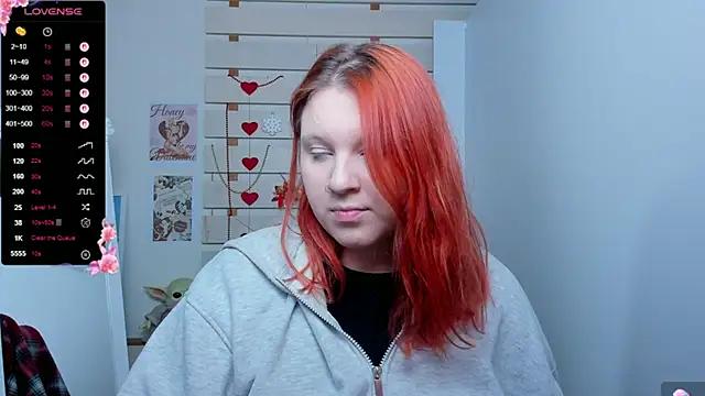 Snapshot of FoxPlayXX chatting on February 26, 2026, 8:19 pm FoxPlayXX online show from February 26, 2026, 8:19 pm