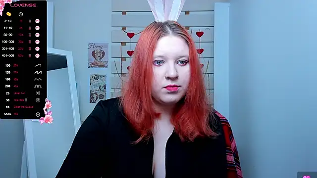 Snapshot of FoxPlayXX chatting on March 3, 2026, 9:53 pm FoxPlayXX online show from March 3, 2026, 9:53 pm