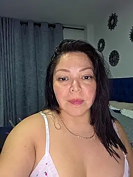 Snapshot of emma_Davissxx chatting on November 3, 2025, 9:05 pm emma Davissxx online show from November 3, 2025, 9:05 pm