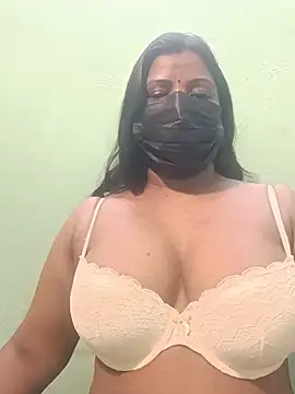 Snapshot of tamil_Nithya_J chatting on June 18, 2026, 5:17 pm tamil Nithya J online show from June 18, 2026, 5:17 pm