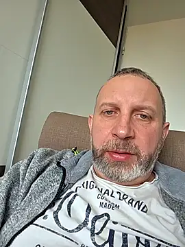 Snapshot of ghost430000 chatting on November 2, 2025, 9:55 am ghost430000 online show from November 2, 2025, 9:55 am