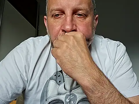 ghost430000 online show from June 14, 2026, 7:43 am