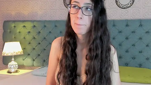 GirafMusic online show from February 6, 2026, 1:47 pm