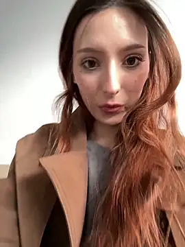 LilluKatten online show from April 23, 2026, 12:40 pm