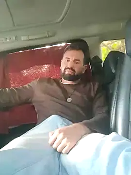 rooliv1 online show from December 18, 2025, 9:48 am