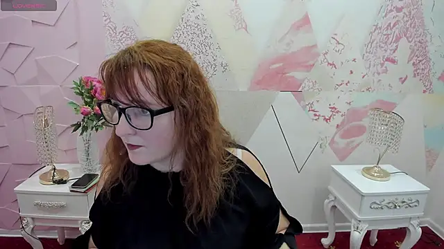 Snapshot of Vally_bek1 chatting on October 31, 2025, 9:43 am Vally bek1 online show from October 31, 2025, 9:43 am