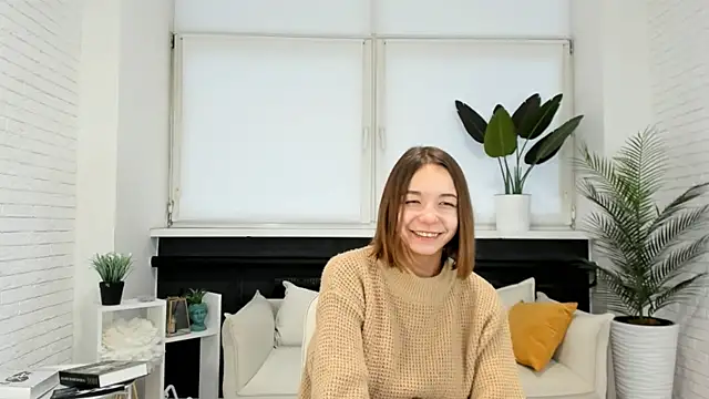 MaryettaSeybold online show from November 11, 2025, 5:18 am