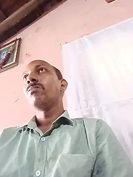 Snapshot of Dhanya752896 chatting on August 3, 2026, 3:16 am Dhanya752896 online show from August 3, 2026, 3:16 am
