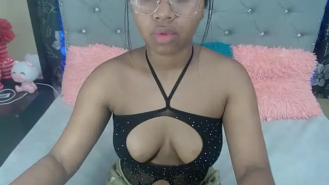 valentinavega18x online show from February 8, 2026, 3:21 am