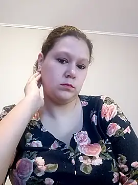 Snapshot of GlitterAuburn chatting on February 26, 2026, 1:21 pm GlitterAuburn online show from February 26, 2026, 1:21 pm