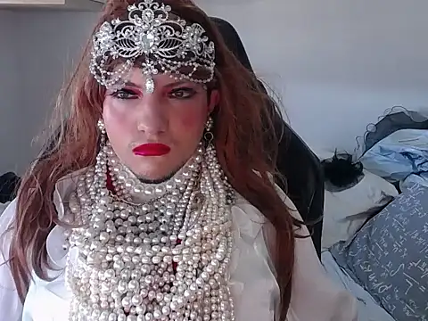 VanesaCrossic online show from February 15, 2026, 8:35 am