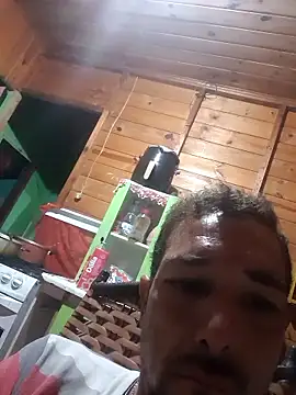 Snapshot of Guilherme30oliv chatting on February 28, 2026, 6:47 am Guilherme30oliv online show from February 28, 2026, 6:47 am