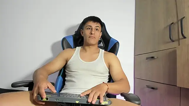 dorman boy online show from February 10, 2026, 2:15 am