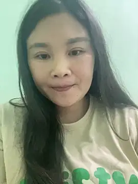 Snapshot of Blue-nice123 chatting on November 5, 2025, 1:33 pm Blue-nice123 online show from November 5, 2025, 1:33 pm