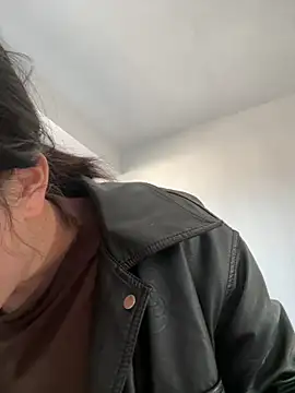 Snapshot of daaqnn chatting on March 10, 2026, 11:54 pm daaqnn online show from March 10, 2026, 11:54 pm