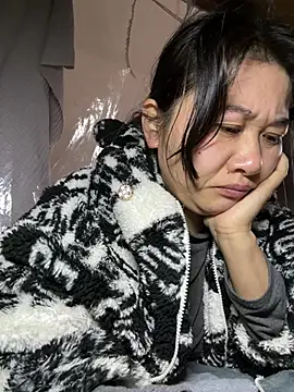 Snapshot of daaqnn chatting on March 16, 2026, 11:42 pm daaqnn online show from March 16, 2026, 11:42 pm