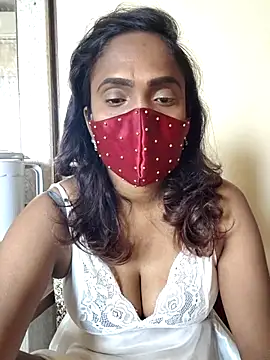 Queen-dhivya online show from March 2, 2026, 7:59 am