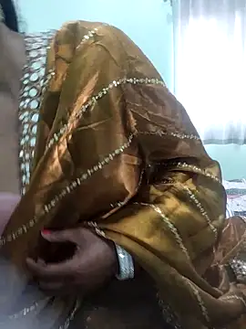 Divine Lustt online show from February 18, 2026, 9:38 am