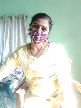 Divine Lustt online show from February 20, 2026, 9:10 am