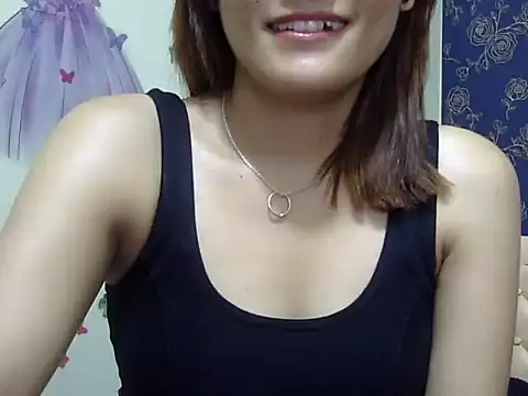 Snapshot of maira_33 chatting on April 3, 2026, 7:50 am maira 33 online show from April 3, 2026, 7:50 am