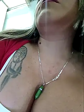 cataleyamyst online show from November 8, 2025, 2:50 pm