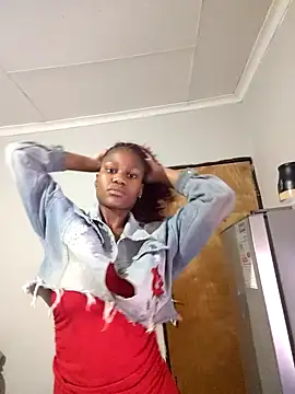 Snapshot of XBarbieDoll8 chatting on October 31, 2025, 5:58 pm XBarbieDoll8 online show from October 31, 2025, 5:58 pm