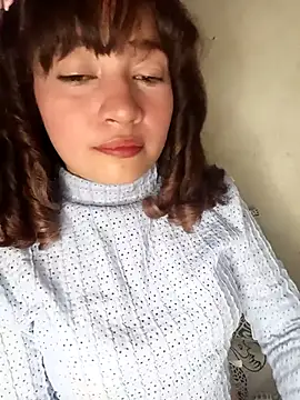 Snapshot of alexa_gom chatting on November 3, 2025, 7:59 pm alexa gom online show from November 3, 2025, 7:59 pm