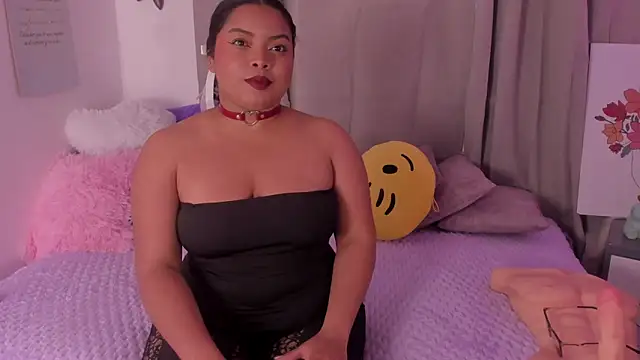 Snapshot of alanaa_gomezz chatting on November 29, 2025, 4:43 pm alanaa gomezz online show from November 29, 2025, 4:43 pm