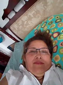 Cessi50 online show from April 13, 2026, 7:41 pm