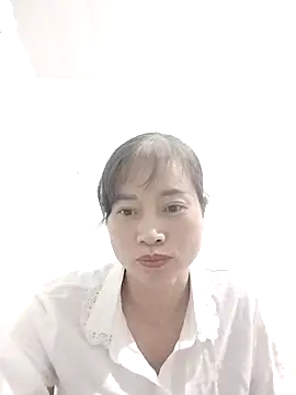 Snapshot of Kiuwi-omao chatting on November 10, 2025, 4:00 am Kiuwi-omao online show from November 10, 2025, 4:00 am