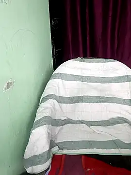 Hey shiviii online show from February 19, 2026, 4:03 pm