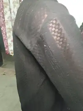 baby Cpl21 online show from February 12, 2026, 4:07 am