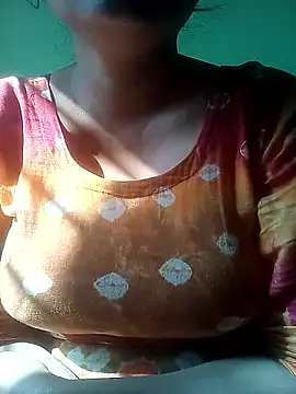 Snapshot of Tina_250 chatting on January 13, 2026, 4:51 am Tina 250 online show from January 13, 2026, 4:51 am