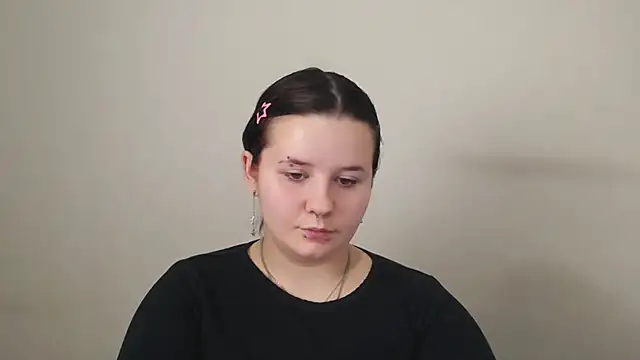 Siren Dahlia  online show from November 1, 2025, 10:50 am