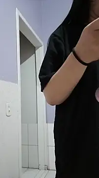 Allyardosia online show from December 20, 2025, 1:23 am