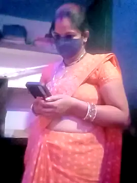 Snapshot of Hotsexy_bhabhiji chatting on November 4, 2025, 4:39 pm Hotsexy bhabhiji online show from November 4, 2025, 4:39 pm