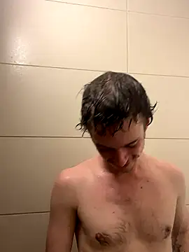 mascboyyy online show from November 17, 2025, 9:53 pm