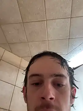 mascboyyy online show from November 29, 2025, 2:42 pm