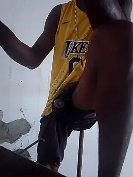 moreninho564 online show from November 4, 2025, 12:26 pm