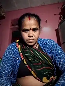 Hot reeji8 online show from February 9, 2026, 4:33 pm