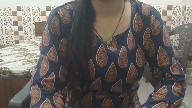 Snapshot of Sneha_lovely01 chatting on June 28, 2026, 3:40 pm Sneha lovely01 online show from June 28, 2026, 3:40 pm