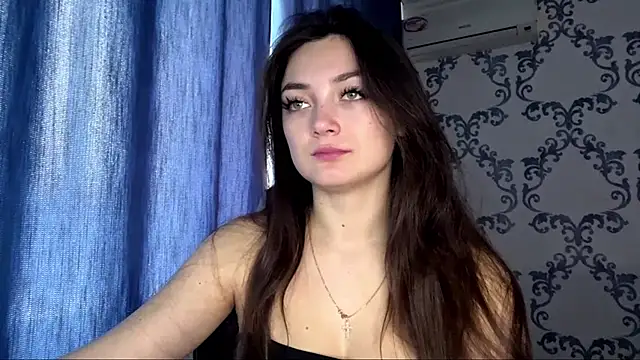 Snapshot of TwotyBright chatting on March 11, 2026, 7:14 am TwotyBright online show from March 11, 2026, 7:14 am