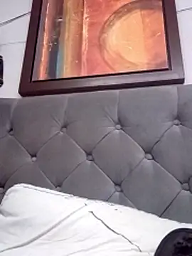 KARNEs24666 online show from February 16, 2026, 9:05 am