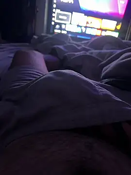 adamblunt59 online show from June 25, 2026, 9:52 pm